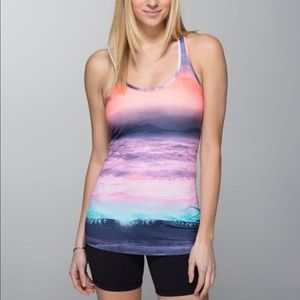 RARE lululemon Cool Racerback - Beachscape - Size 6